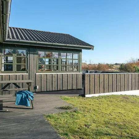 Dom wakacyjny Annabell - 150m From The Sea By Interhome *